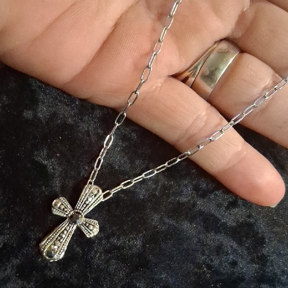 Avon Silver Necklace Collection 18 +4 In Long . - Picture 2 of 5
